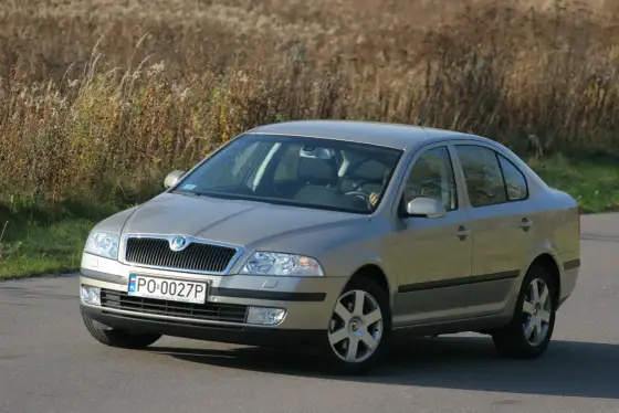 Skoda Octavia 1.9 TDI: pojemność baku, rezerwa i zasięg 1000 km